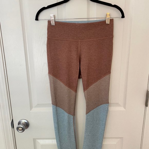 Outdoor Voices Springs 7/8 Leggings – Brown/Blue - Picture 2 of 5